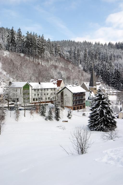 Gasthof Rodachtal Mit Gaestehaus Katharina Schwarzenbach am Wald ภายนอก รูปภาพ